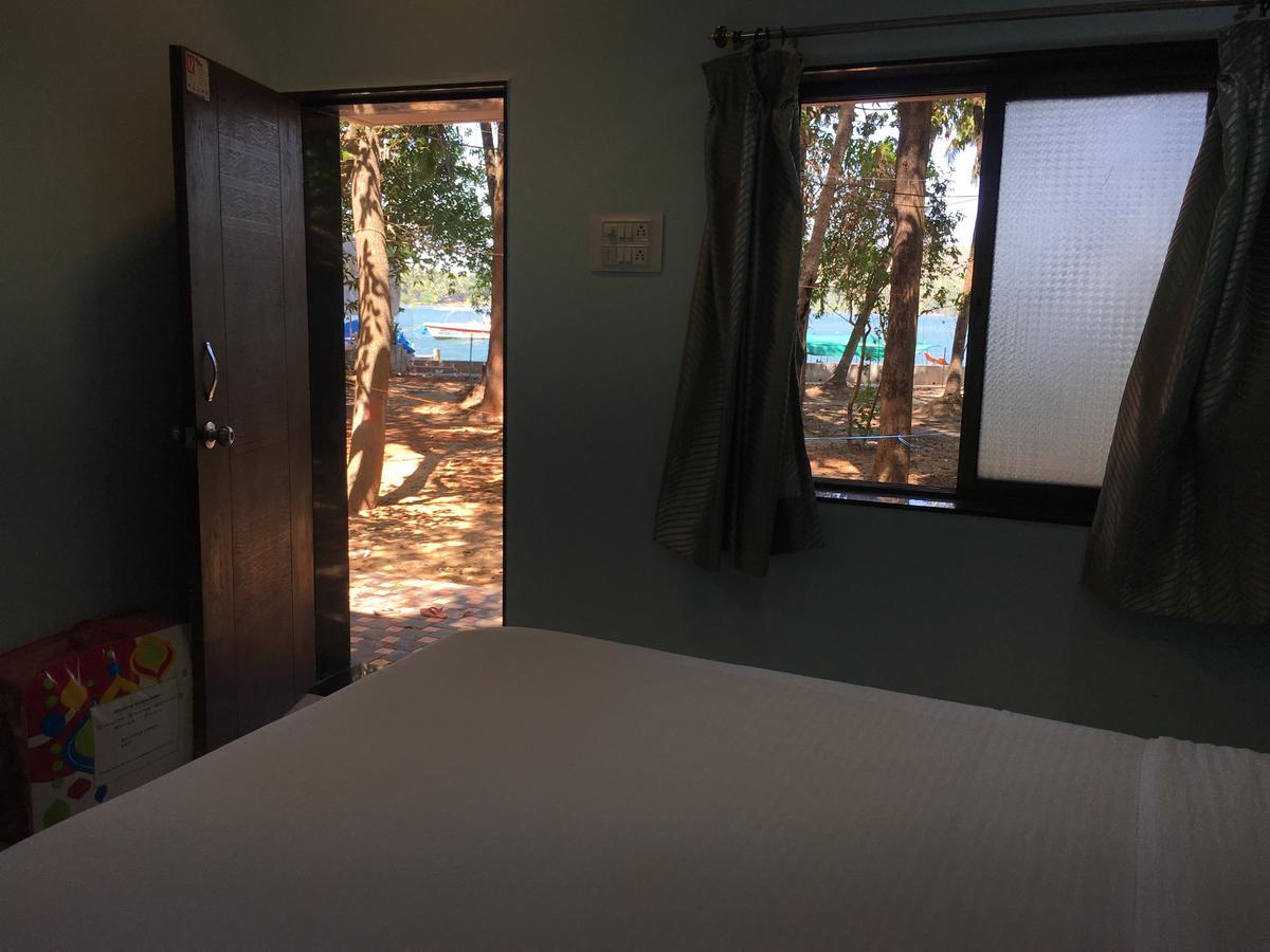 Breezywood Resort Mālvan Εξωτερικό φωτογραφία